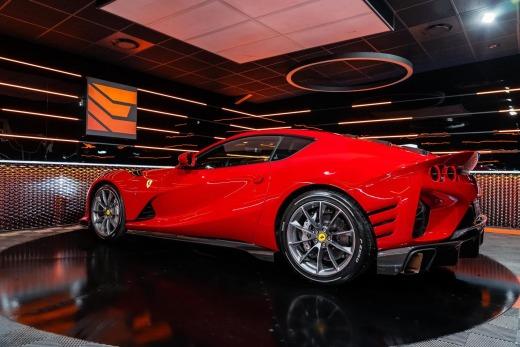 FERRARI 812 COMPETIZIONE 6.5L V12 830CH