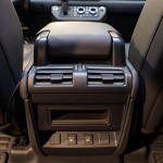 LAND ROVER DEFENDER 110 P300e X-DYNAMIC SE