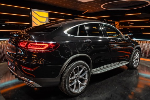 MERCEDES GLC COUPE (2) 300e AMG LINE 4MATIC 9G-TRONIC