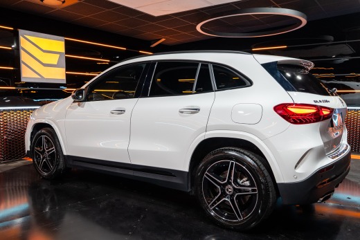 Mercedes